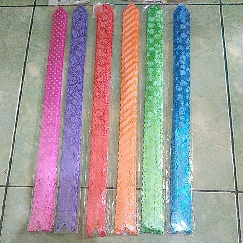 

Pita Tarik Size Besar Motif Renda 3 x 46 cm