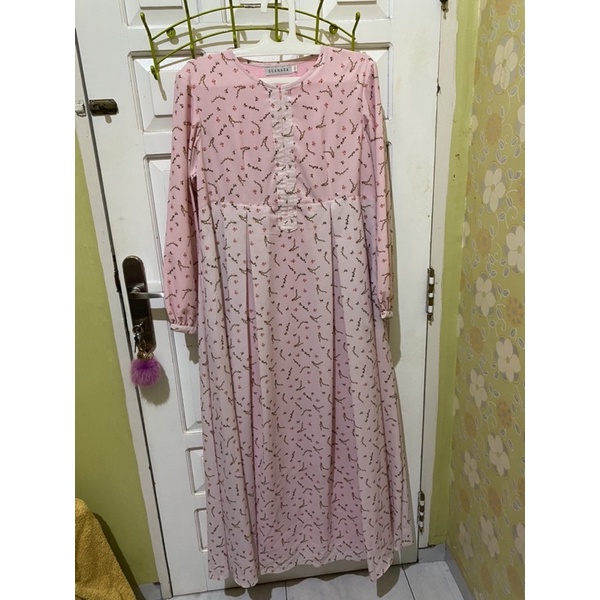 Preloved Deanara Dress