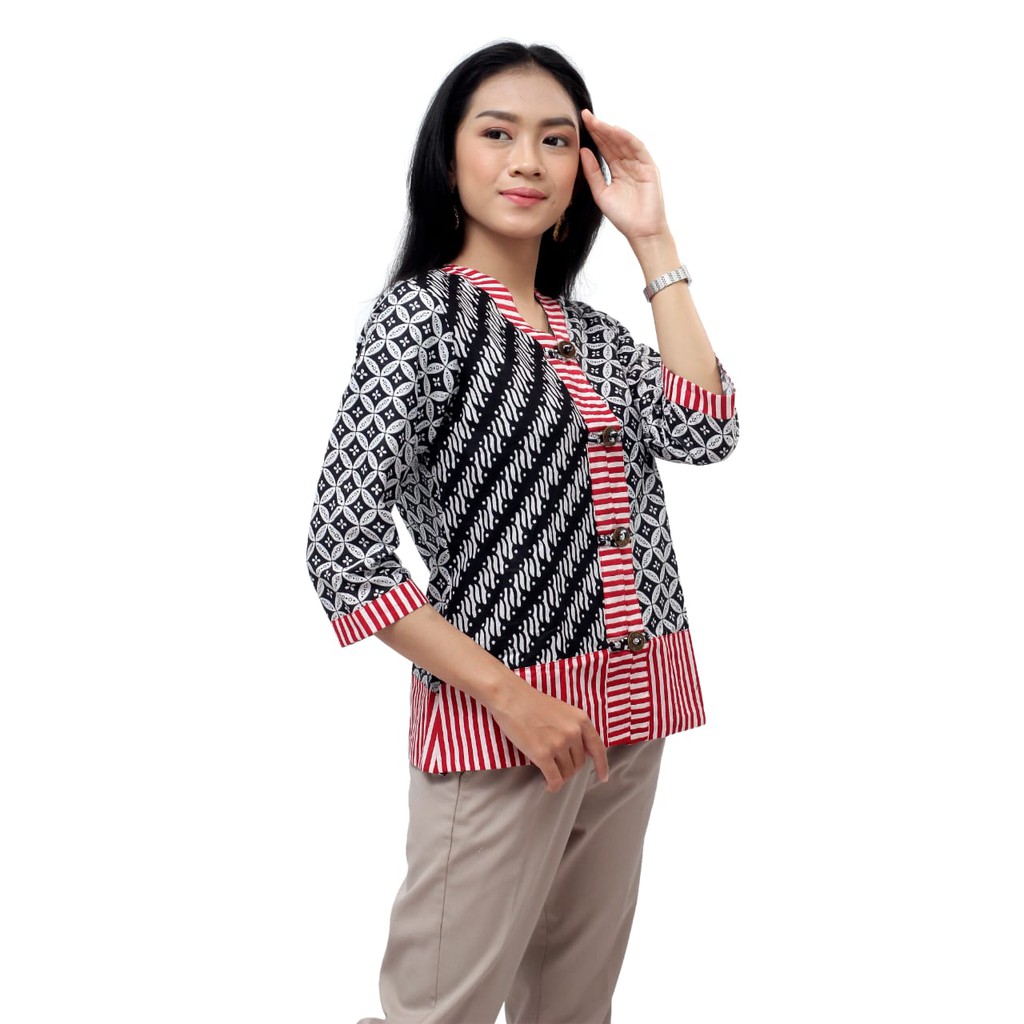 Batik Wanita Atasan Blouse Modern Trendy Warna Hitam Kombinasi Merah by batik dua putri collection