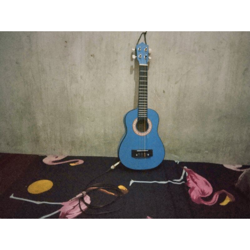 ukulele elektrik bonus kabel nya Ama pick ukulele