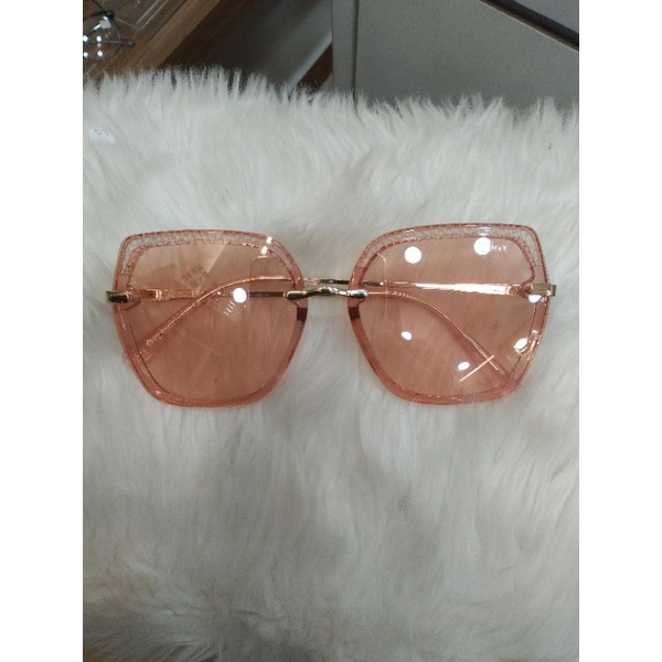 

Dior9940