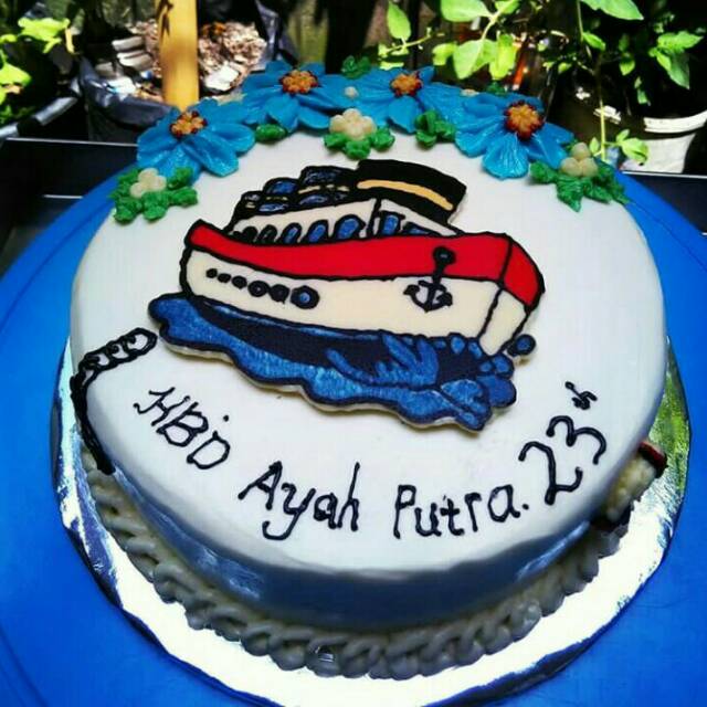 

Kue ulang tahun karakter