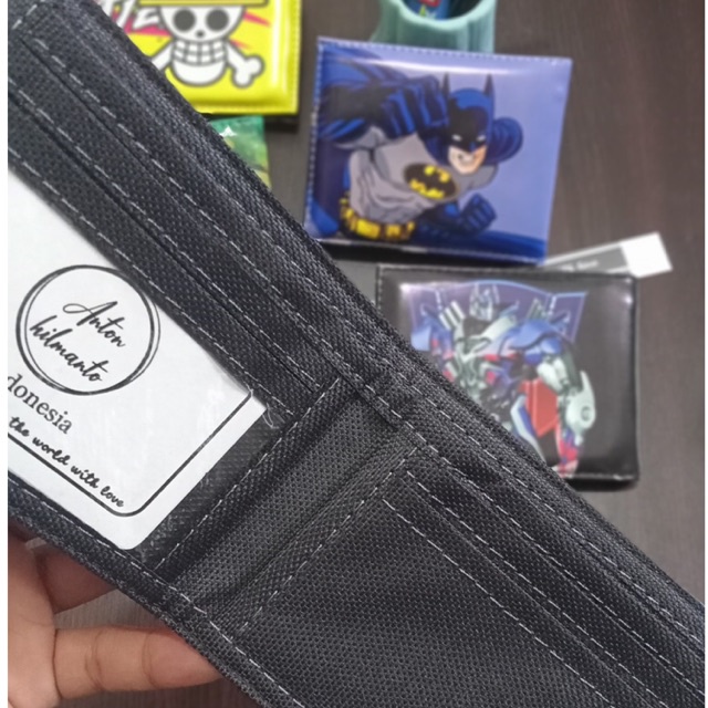 dompet gambar asli dari anton hilmanto motif printing cetak D-600 karekter super hero dan anime jepang batman spiderman naruto onepiece #dompet #dompetanak #dompetkeren #dompetanime #dompetanakcowok #dompetcowok