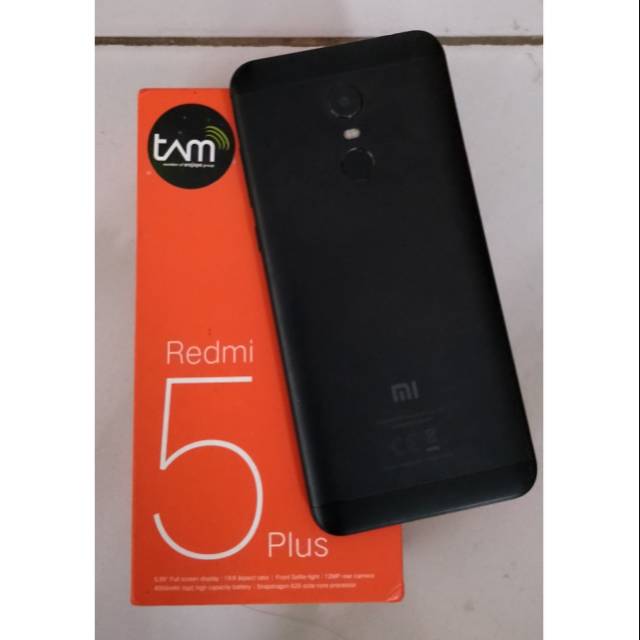 Xiaomi Redmi 5 Plus Black RAM 3 (Second kondisi mulus)