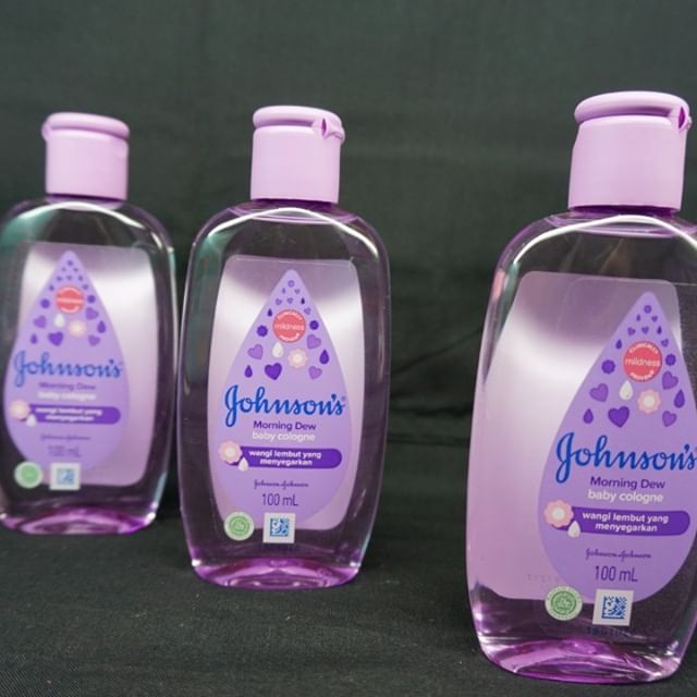 Johnsosn babycologne Morning Dew 100 ML /Johnsons Parfum Bayi