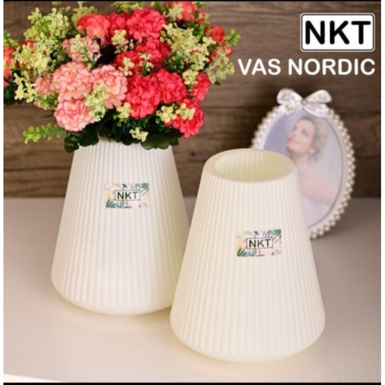 NKT VAS NORDIC vas bunga plastik motif garis tanpa lubang (tdk termasuk bunga) hiasan meja cantik