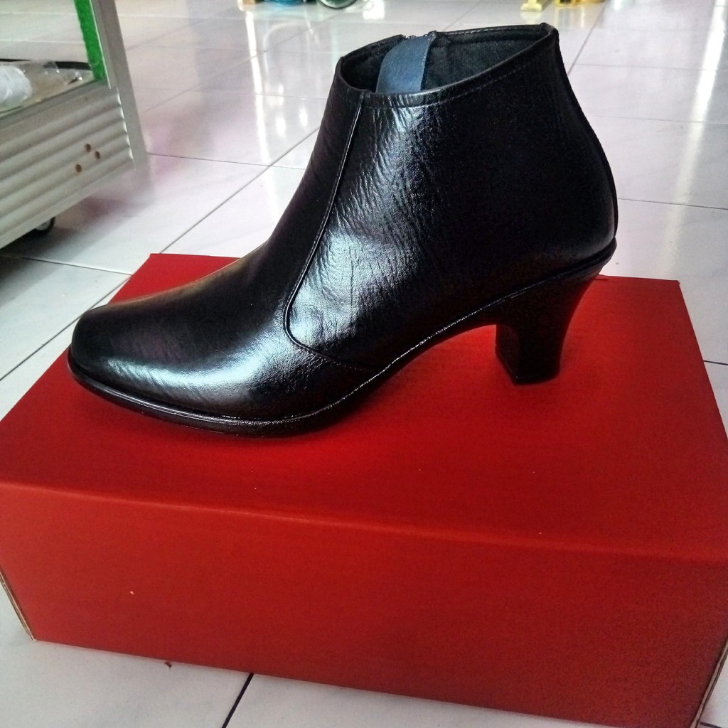 Sepatu pdh wanita pantofel kerja formal bahan kulit asli | Shopee Indonesia