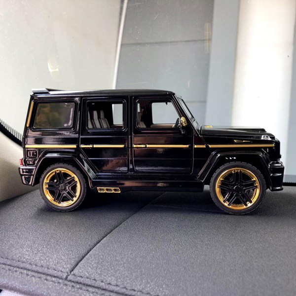 Pajangan Limited Edition BRABUS MERCEDES BENZ MERCY G-CLASS Miniatur Parfum Parfume Pewangi Mobil