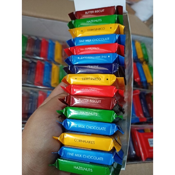 

RITTER SPORT MINI SATU SELOP ISI 9PCS