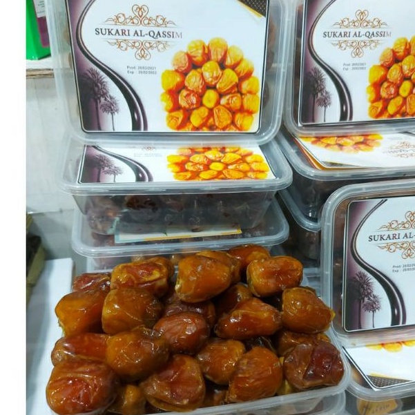 

Kurma Sukari 1 kg / Kurma Basah Enak / Oleh Oleh Haji dan Umroh