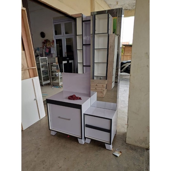 Meja Rias Tempahan HPL Full Kaca Panjang