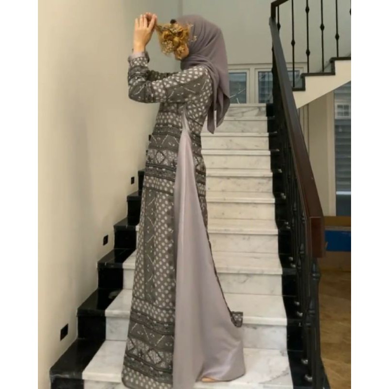 Dania Dress Grey M Javina