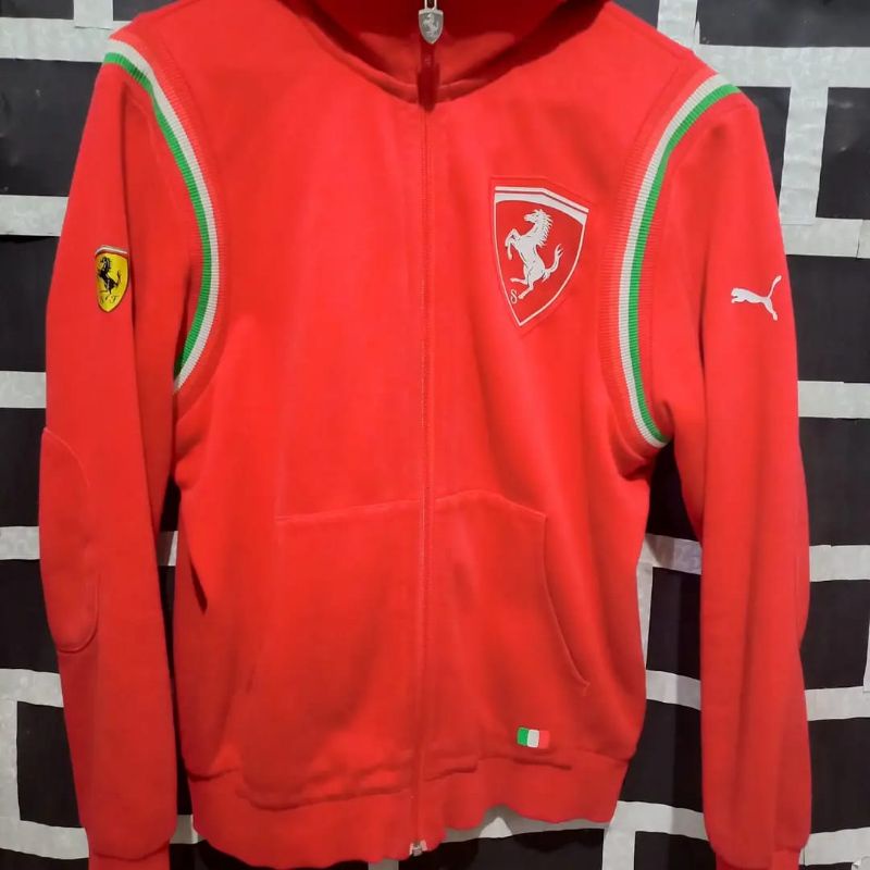 JAKET PUMA