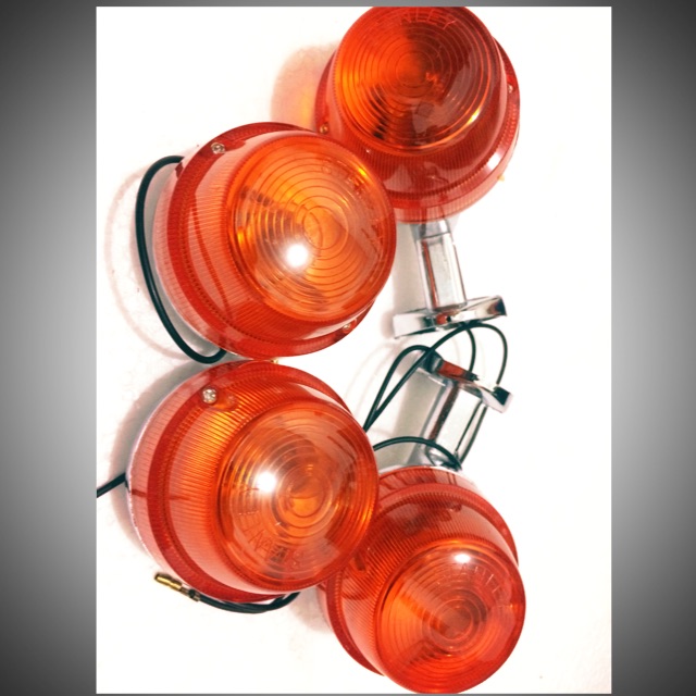 Premium lampu sein candi c70 c50 s90 v75 ulung/unyil