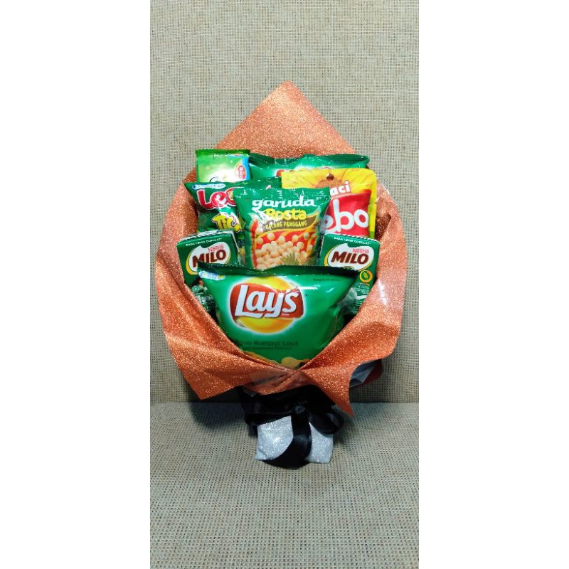 

BUKET SNACK/ HAMPERS WISUDA & ULTAH/ GIFT BUKET DapoerQ