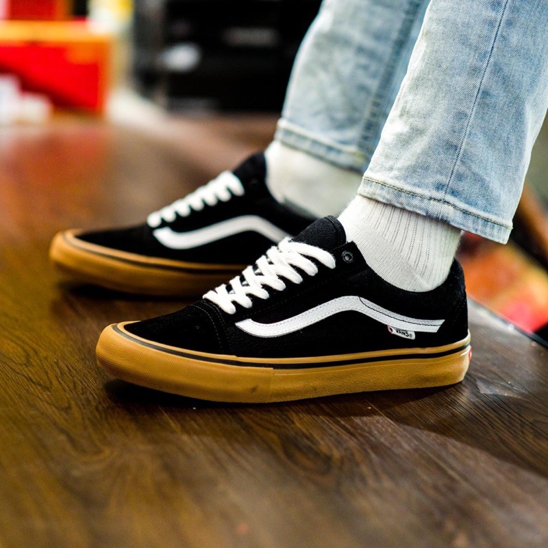 harga vans old skool pro