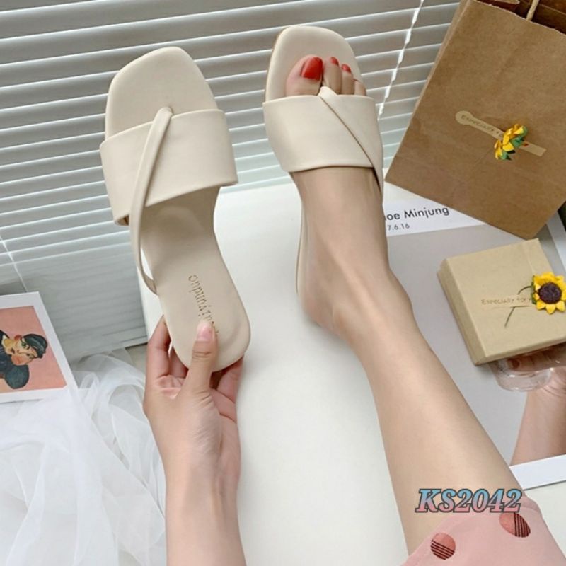 [SALE] SLOP SANDAL FLATS KS2042 IQ #Realstock