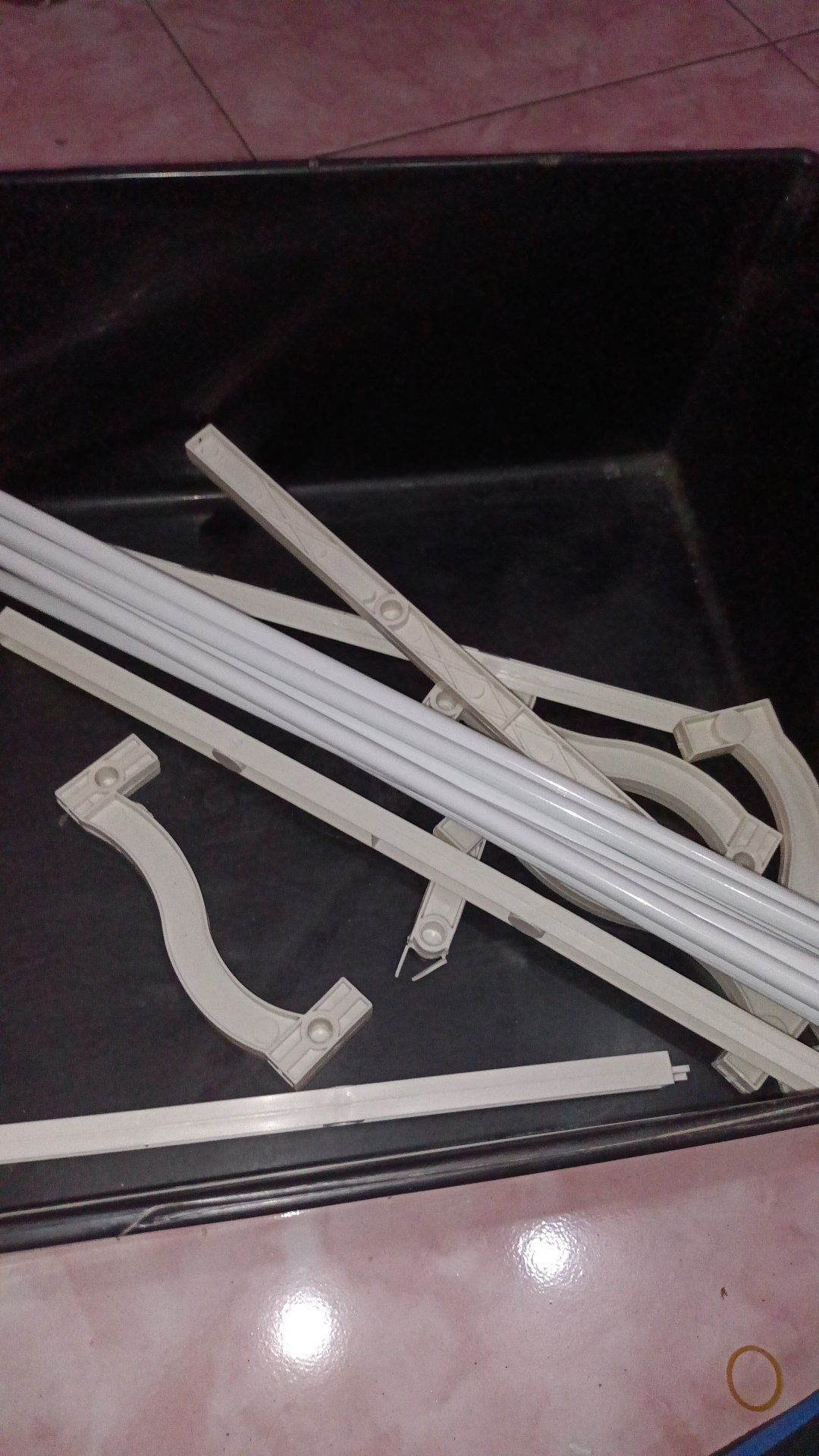 X05 Rak Sepatu Gantungan Payung