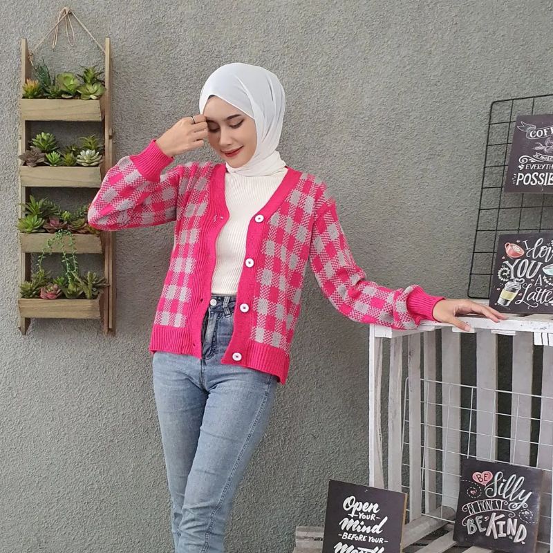 Vallina Plaid Knit Cardigan | Outer Rajut Kotak Kardigan Muslim Wanita Korean Style/BEST SELLER CARDIGAN KOTAK/RAJUT CATUR/CARDI KEKINIAN/KOTAK CARDIE RAJUT Outerwear Cardigan Rajut Helen Premium OOTD Remaja/AZARA SQUARE CARDI / Korean square cardy/ Outer