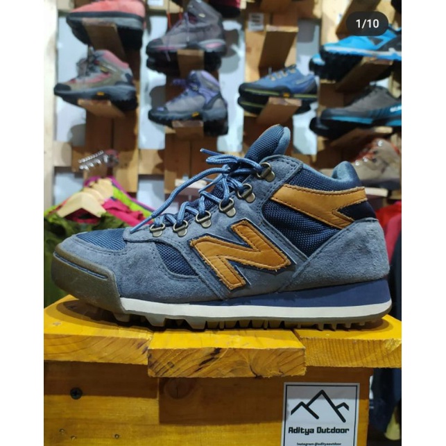 Sepatu NB710 Second