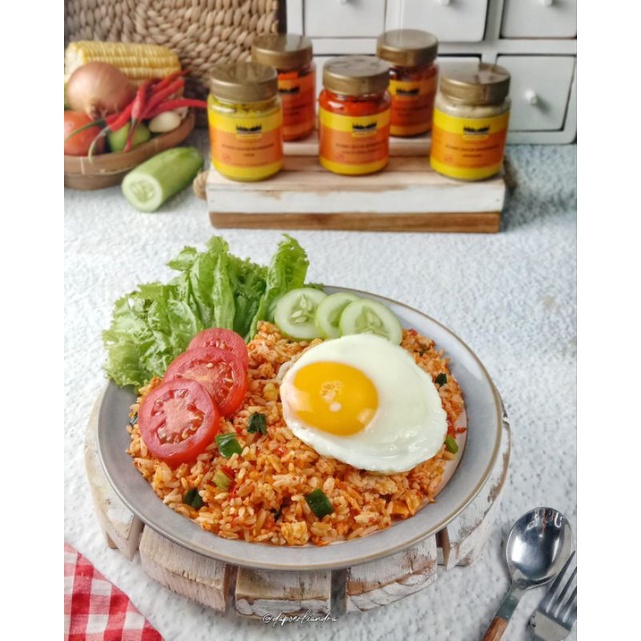 

Bumbu Nasi Goreng Padang by Rumah Bibo Bruto 200 gram