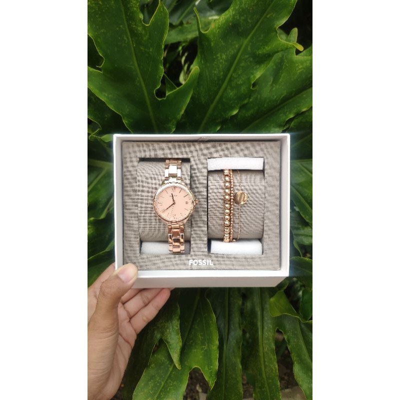 jam wanita  bq3543 set rosegold box set gelang.
