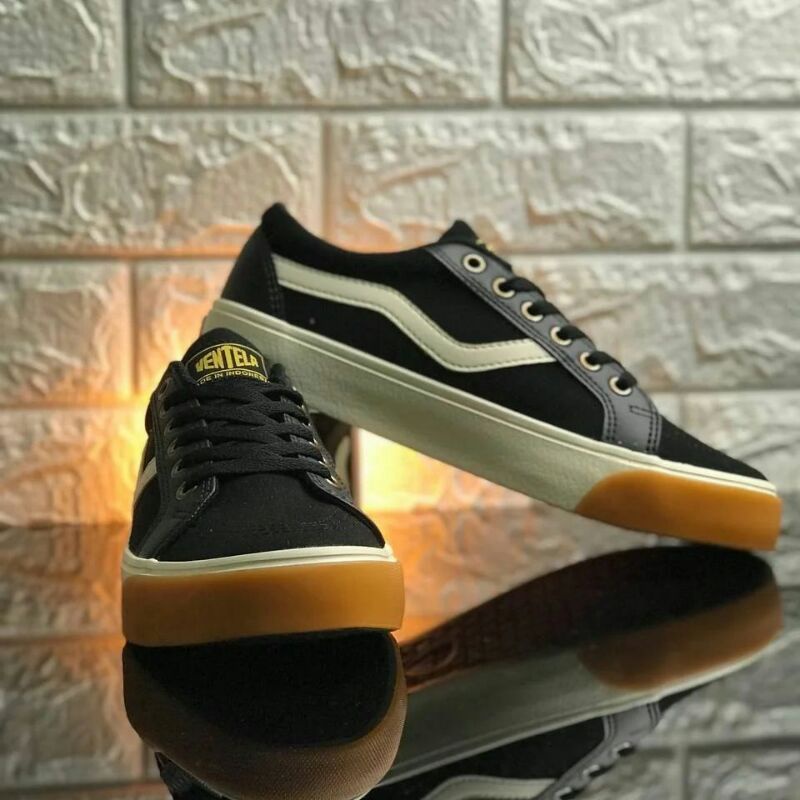 Sepatu Ventela Republic Low Black Gum Ventella Shoes Terbaru Vantela Original 100%
