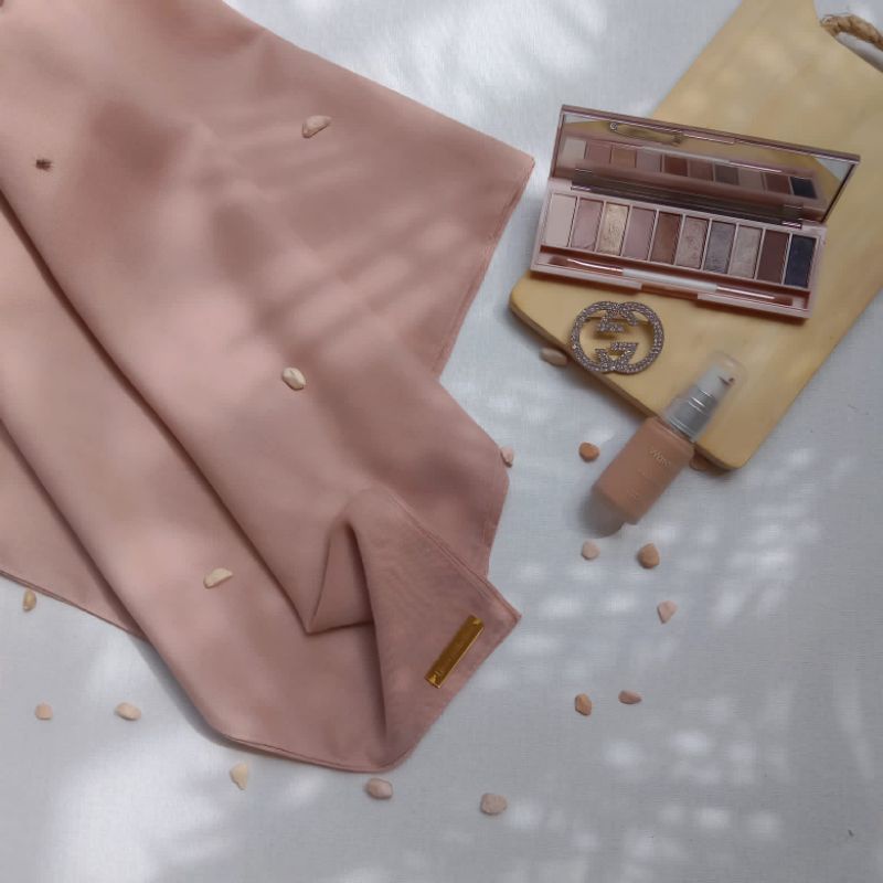 Hijab Segi Empat Paris Premium-nude