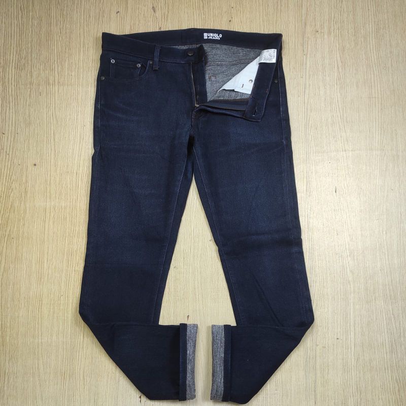 celana jeans pria uniqlo heatttech slim fit second
