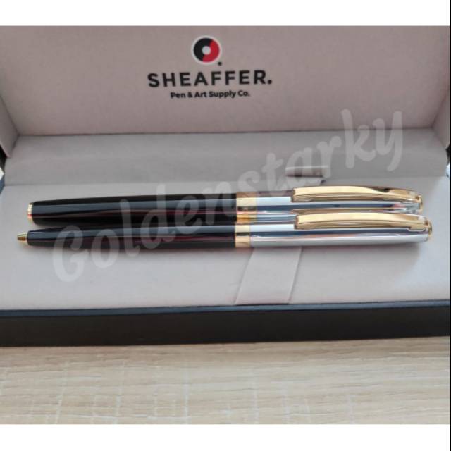 

Paket Sheaffer Sagaris Black Barrel Chrome Cap GT: 1pcs Ballpoint + 1pcs Rollerball