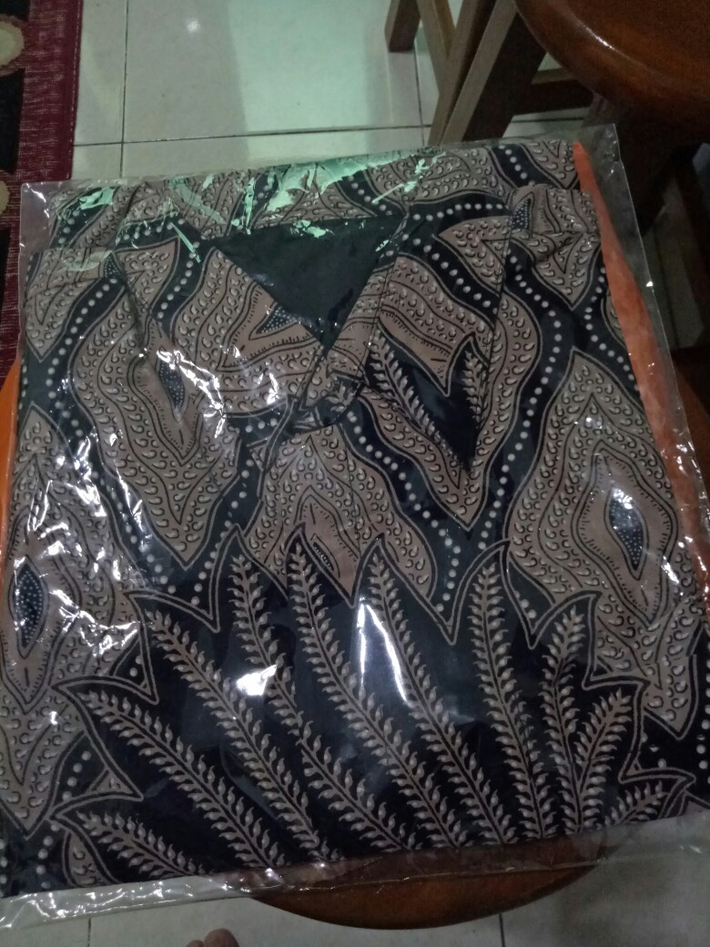 Pari Moca Batik Pria Lengan Pendek Full Furing Batik Solo