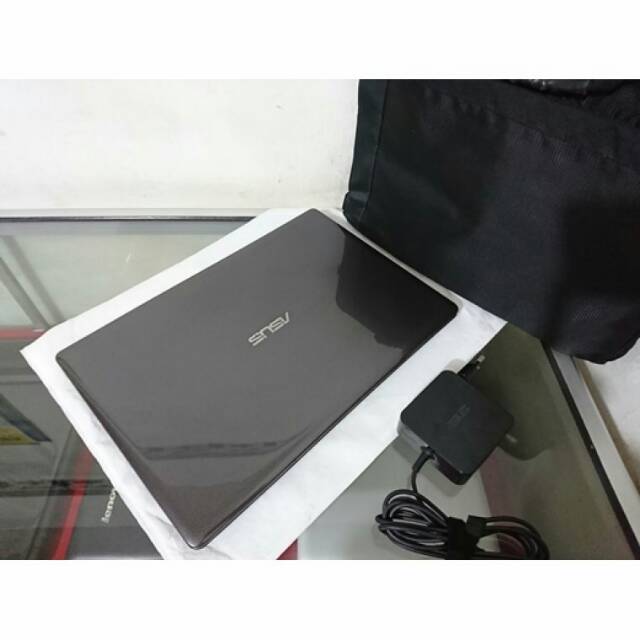 Asus A450C Intel@Celeron