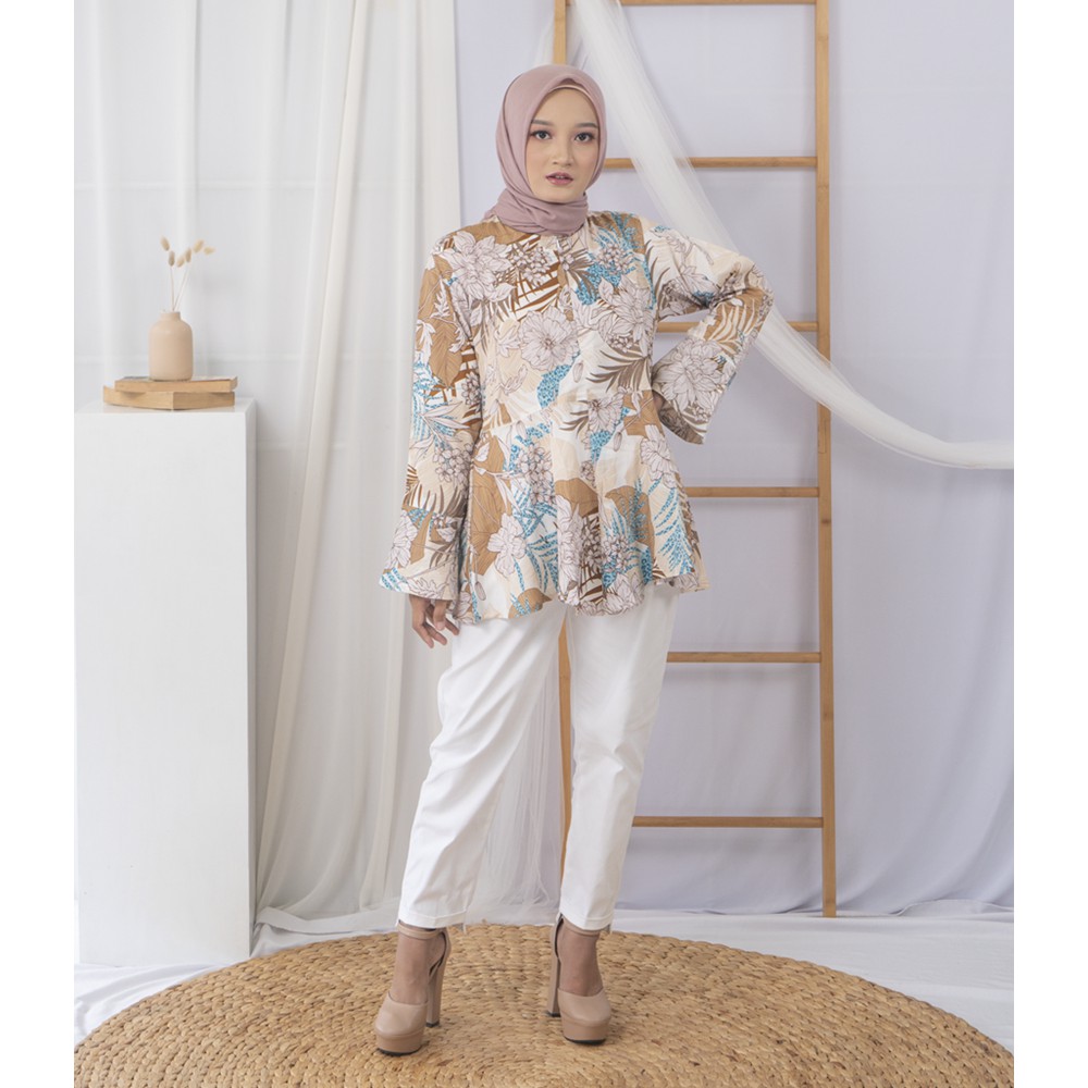 Yasha Blouse