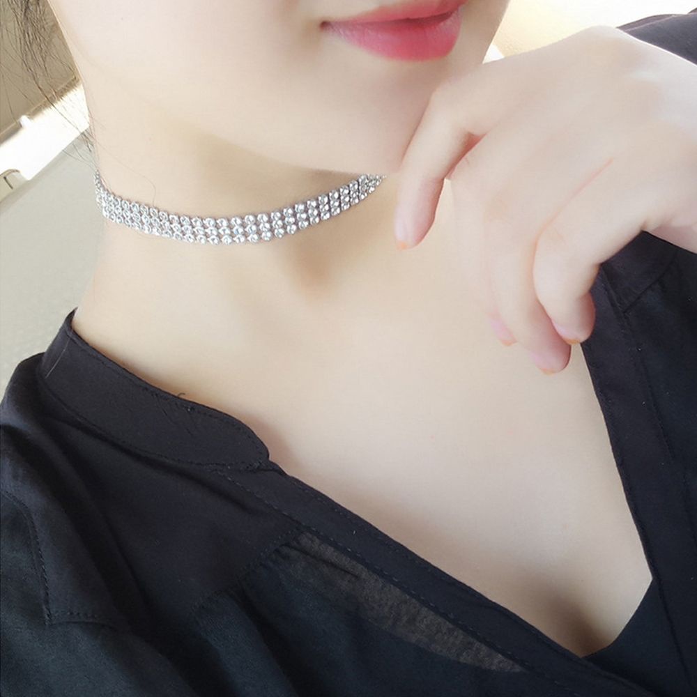 Kalung Choker Rantai Klavikula Hias Kristal Berlian Imitasi Warna-Warni Gaya Vintage Korea Untuk Wanita