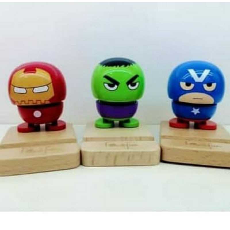 Avengerz Mobile Phone Stand/Emoji Mobile Phone Stand(Kayu)