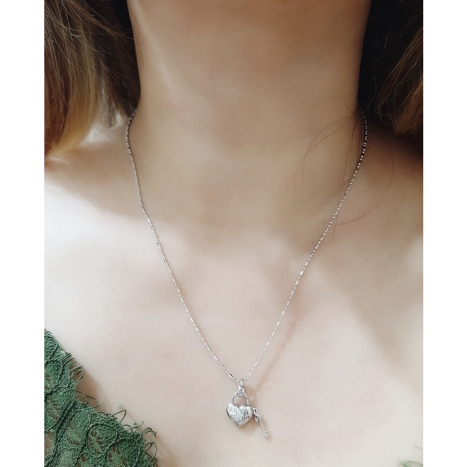 Kalung dan Liontin Putih Xuping Mt Gembok Love Jr Kunci  KP155