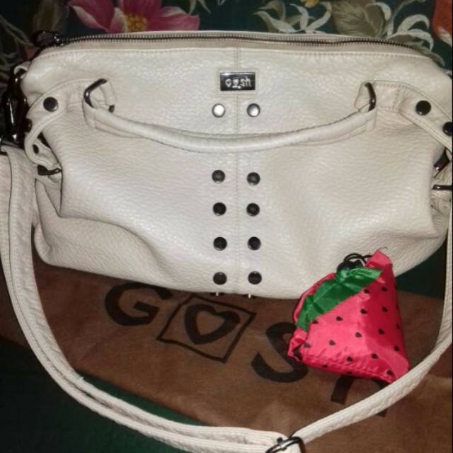 Tas Gosh preloved