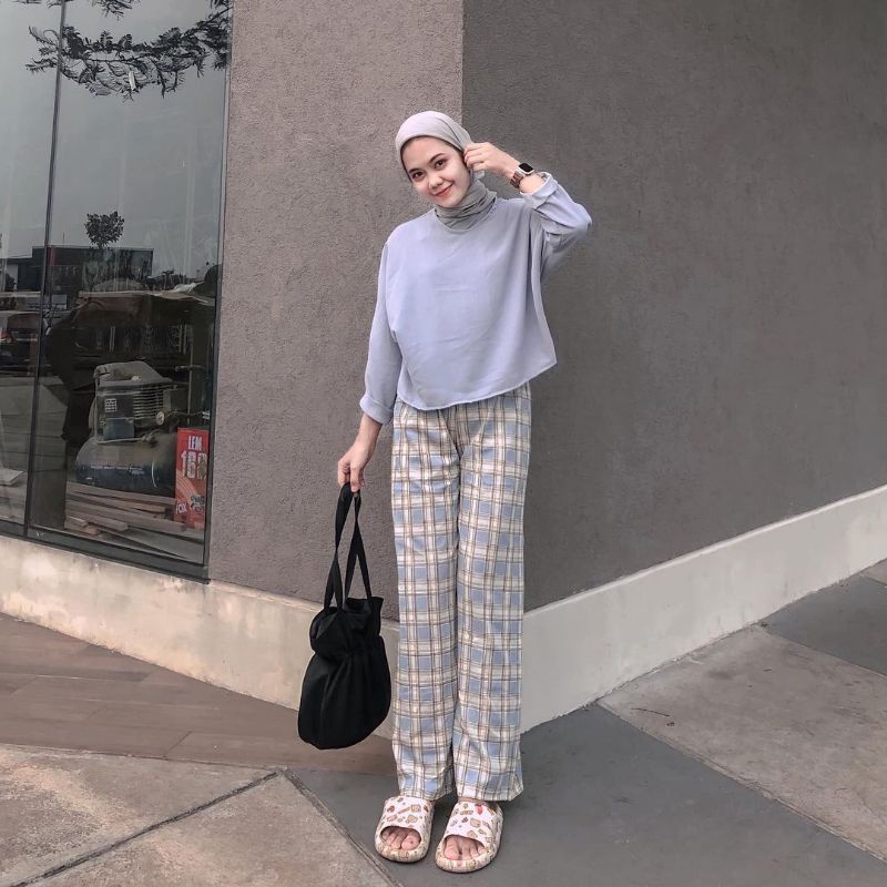 One Set Grey Blue Blouse Crop + Celana tartan Kulot - Setelan Wanita Korean Style