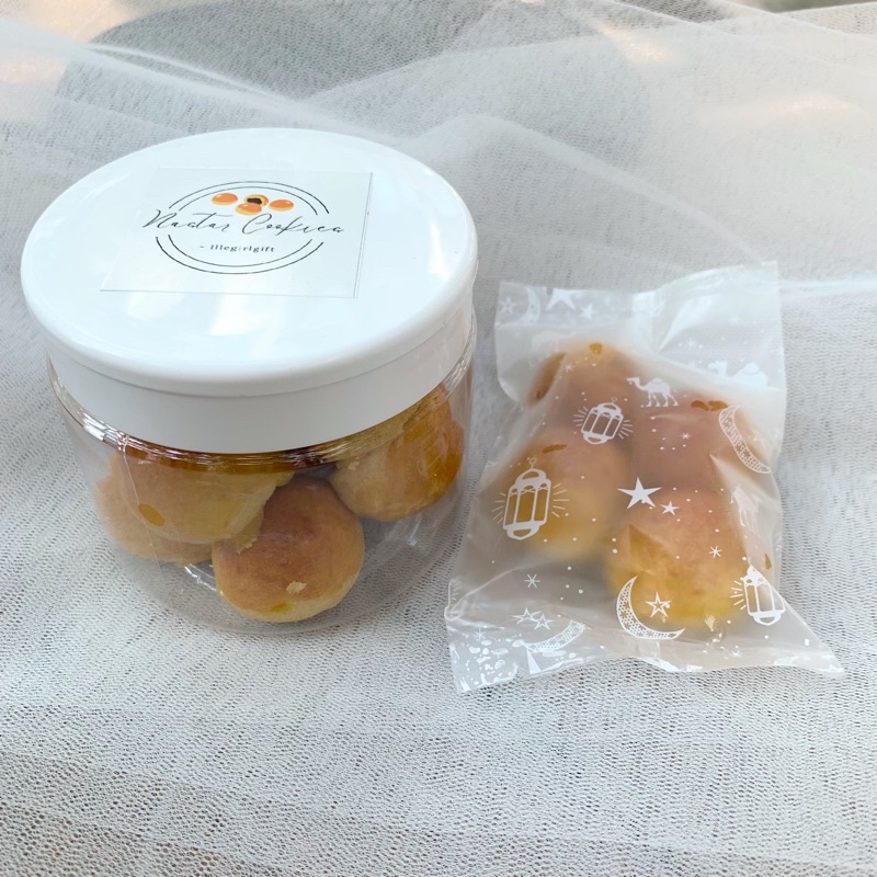 

KUE LEBARAN / NASTAR