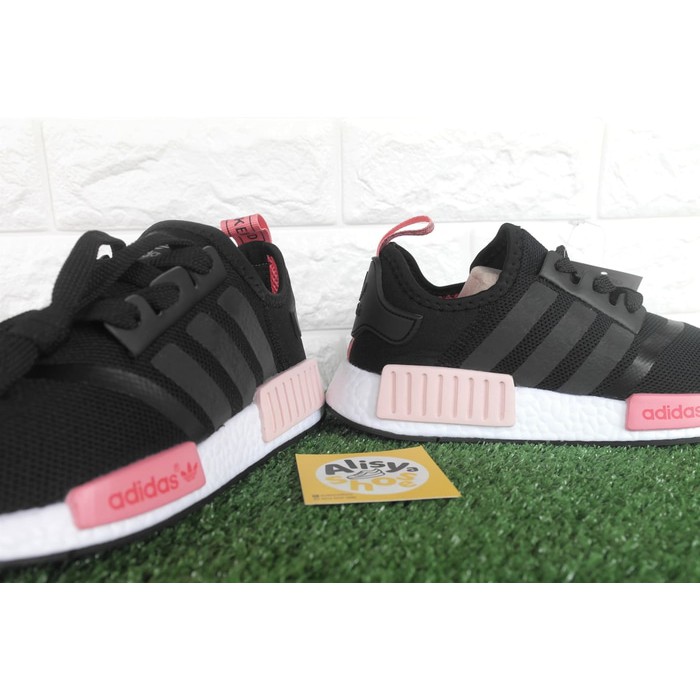 black and pink nmds women's