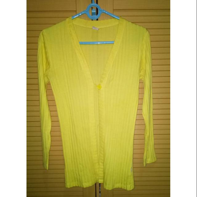 Cardigan Kuning