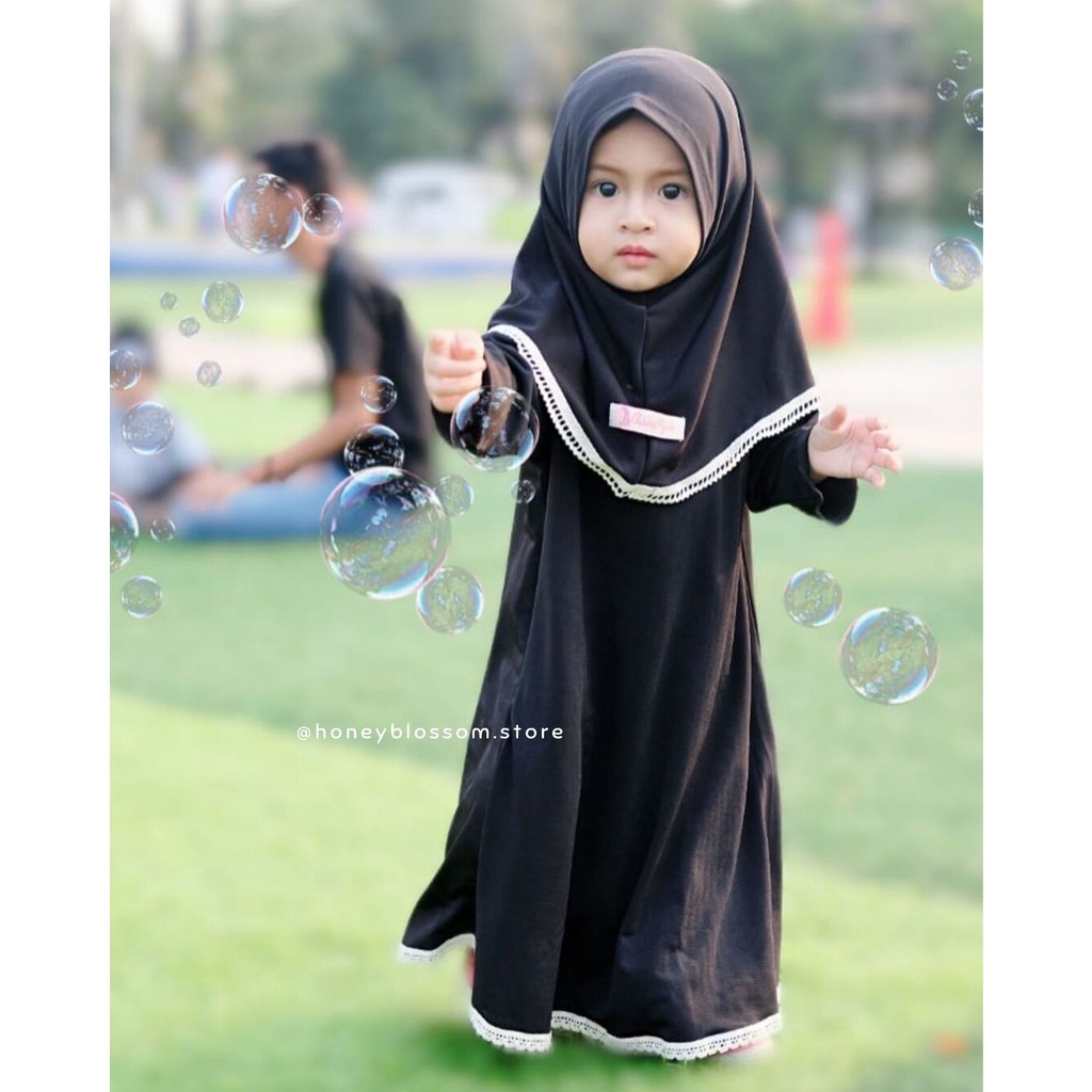 Gamis Bayi Perempuan Daily Lace Reborn/ Gamis Pompom Cantik Usia Newborn 0-5 Tahun/ Gamis Anak Bayi Perempuan