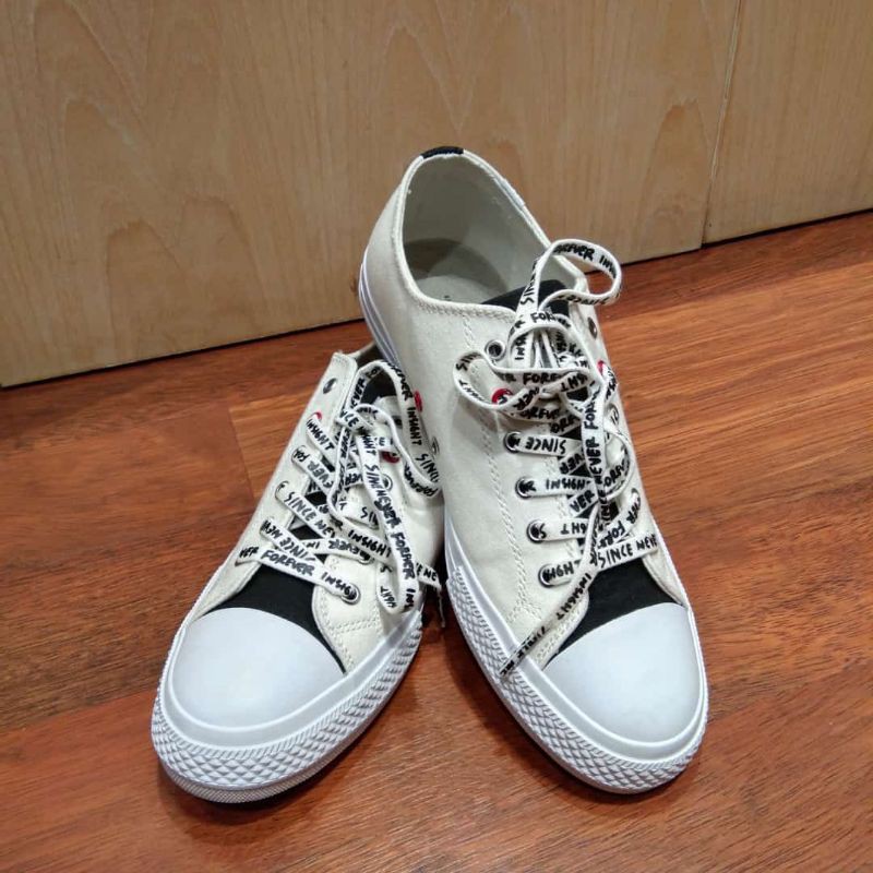 SEPATU WANITA INSIGHT ORIGINAL