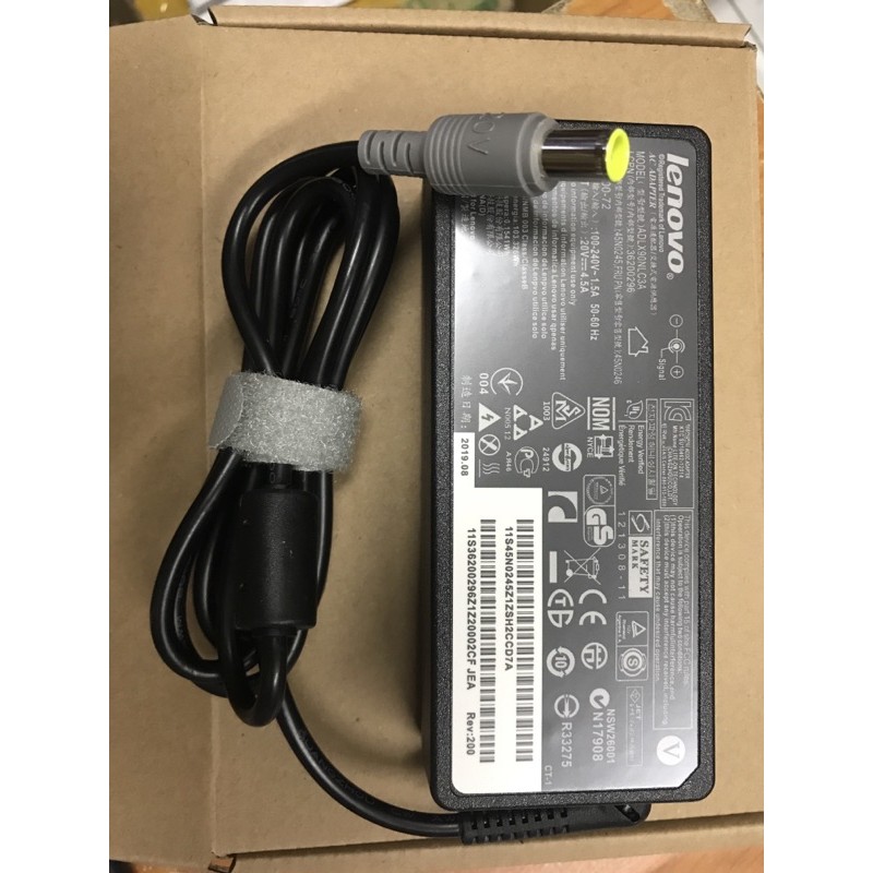 Adaptor charger laptop R400 R500 E530 Z60 3000 R60 T400  20V- 4.5A colokan  jarum