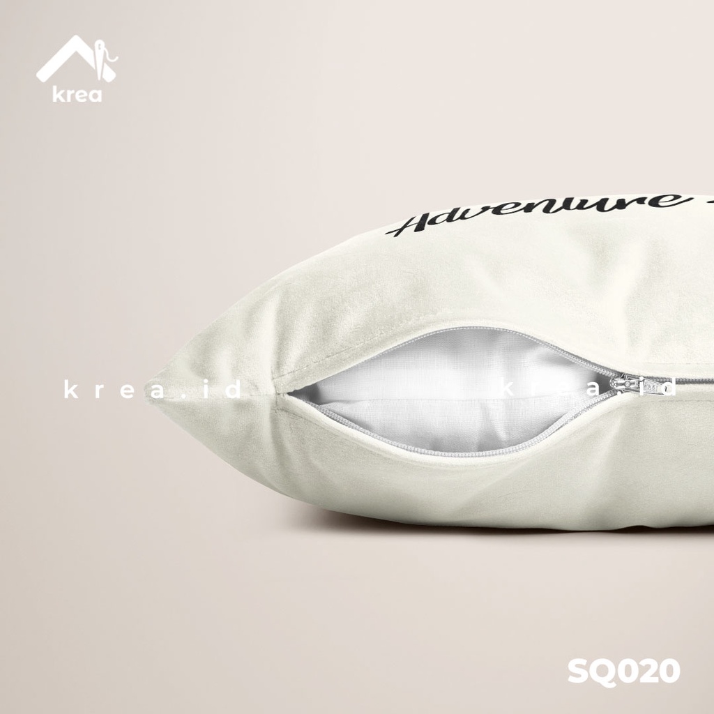 SARUNG BANTAL SOFA BLACU  QUOTE KATA KATA ADVENTURE &amp; EXPLORE