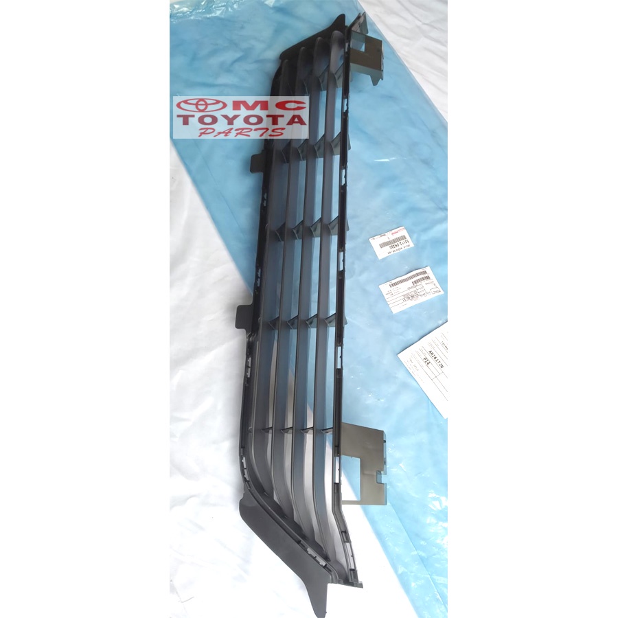 Grill / Grille Bumper Depan Bawah Fortuner New 53112-0K220