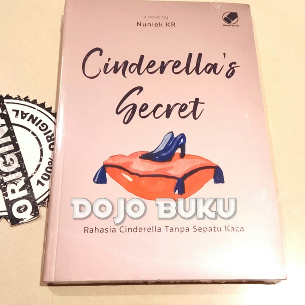 Cinderella'S Secret by Nuniek KR