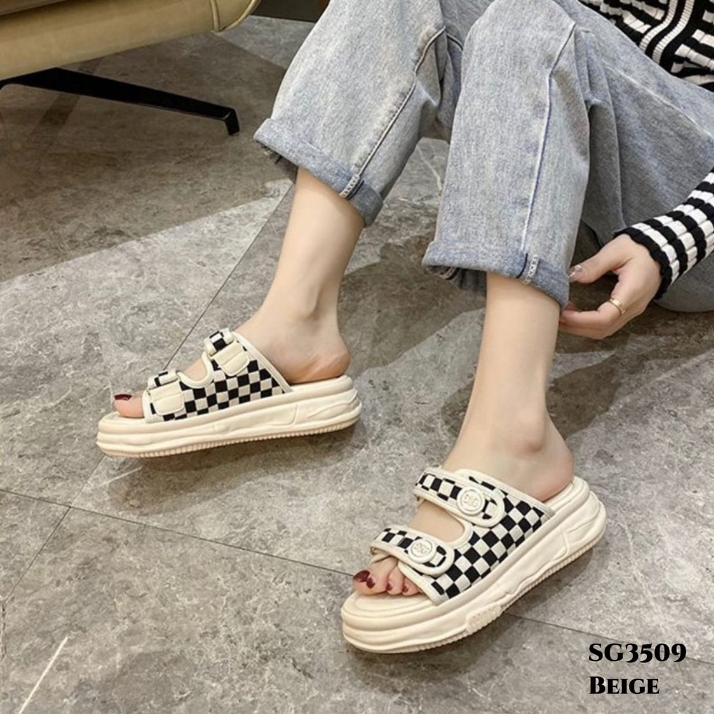 WYN SANDAL CASUAL FASHION KOREA SG3509