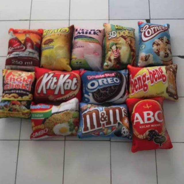 Bantal snack 40x30cm.