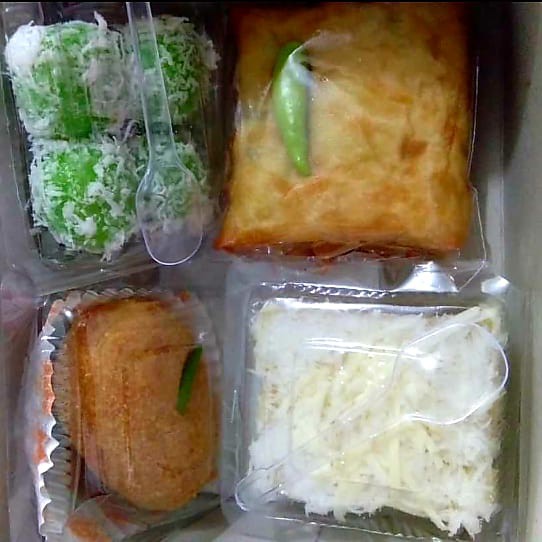 Paket Snack Box Murah isi 4 macam | Shopee Indonesia